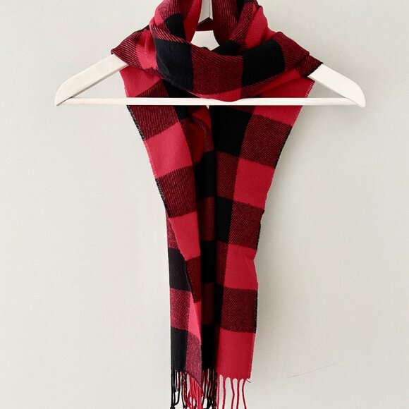 Red and Black Plaid Scarf - Picture 1 of 4